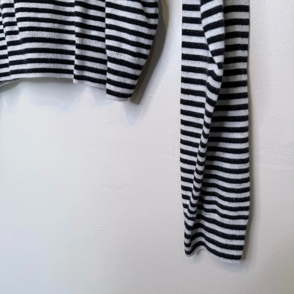 Splendid | Striped Boxy Crop Top Stretchy Lightweight Sweater - Picture 8 of 12